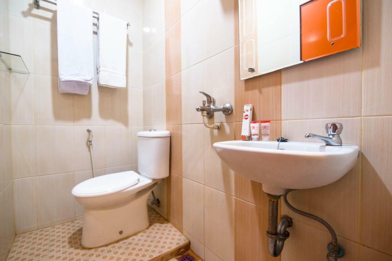 Sentosa Guest House ポンティアナック エクステリア 写真