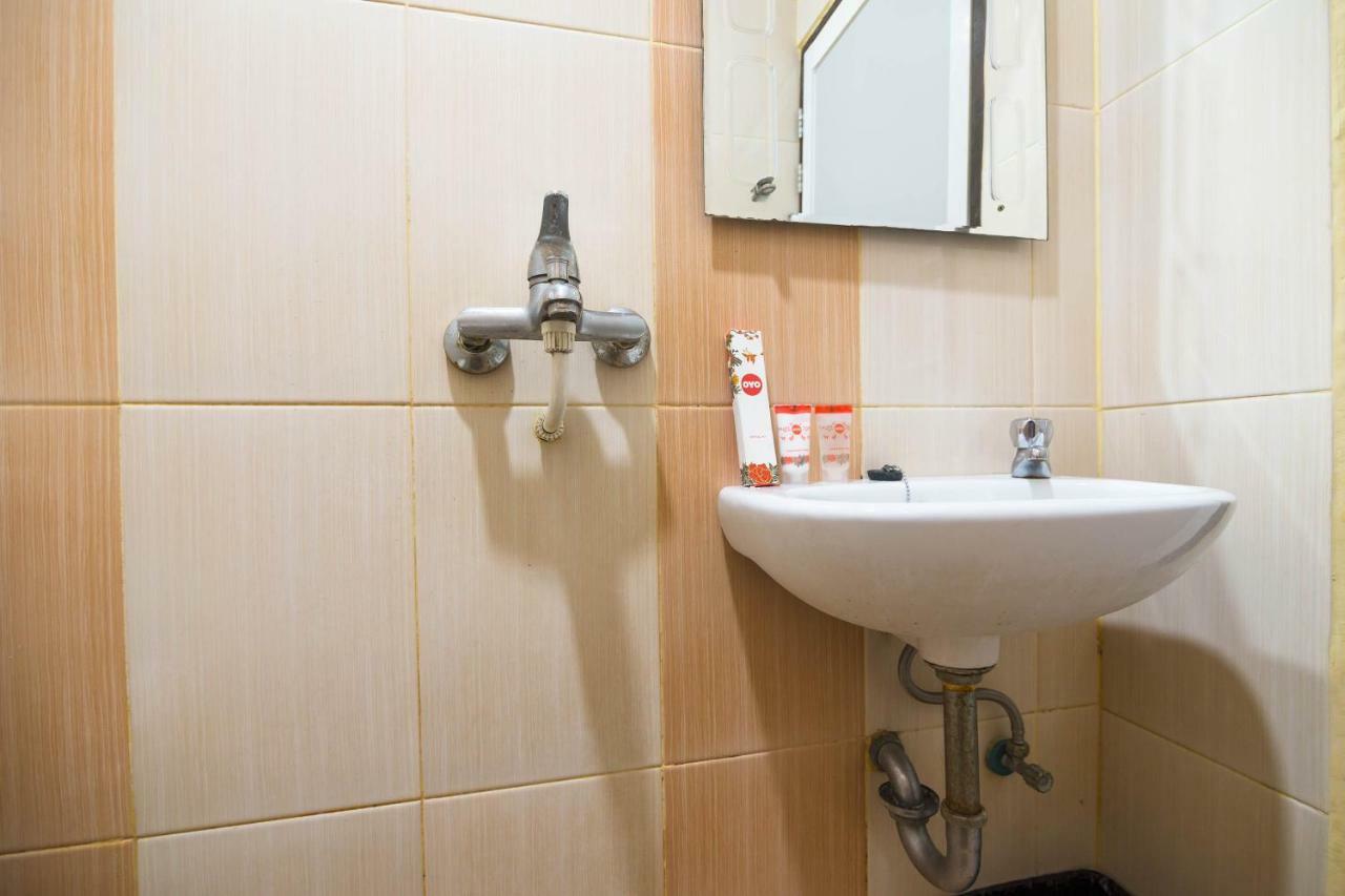 Sentosa Guest House ポンティアナック エクステリア 写真